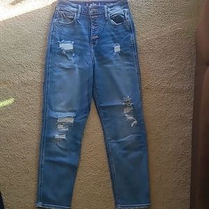 Hollister ultra high-rise mom jean, si,e 5R, W27, L27, ripped jeans, button-fly
